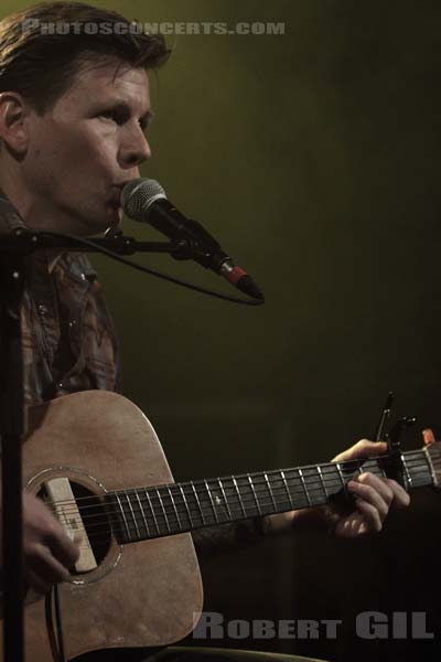 JAKE LA BOTZ - 2011-02-23 - PARIS - La Maroquinerie - 